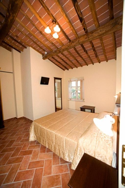 Casal Sant'Elena Bed & Breakfast Altopascio Dış mekan fotoğraf