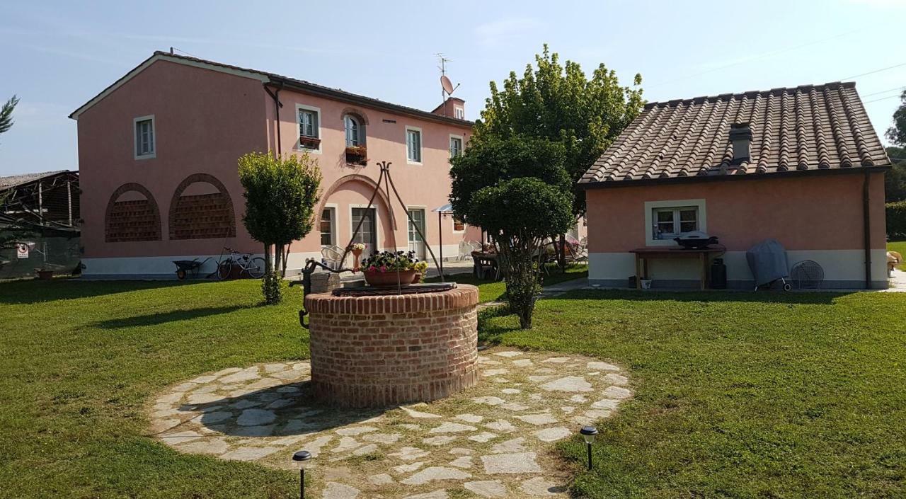 Casal Sant'Elena Bed & Breakfast Altopascio Dış mekan fotoğraf